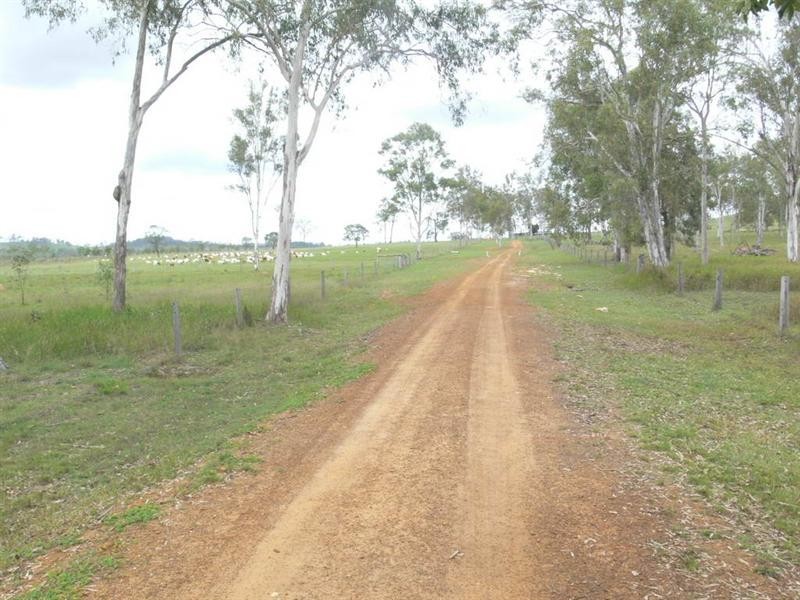 86 Boon Road, Esk QLD 4312