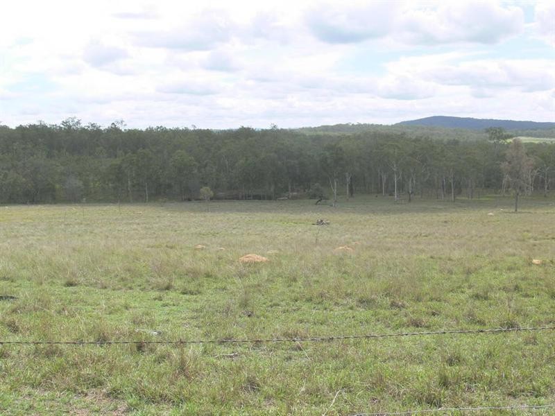 86 Boon Road, Esk QLD 4312