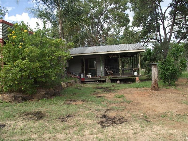 340 Thomas Road, Upper Lockyer QLD 4352