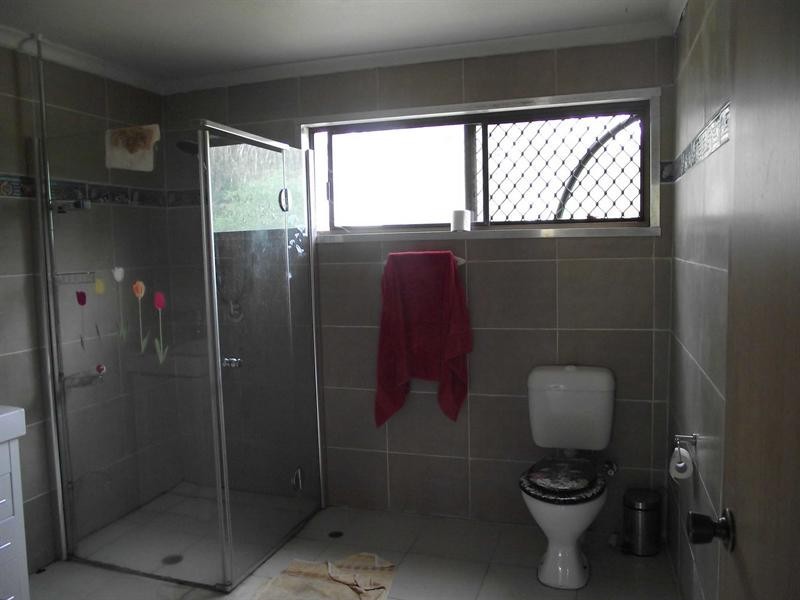 340 Thomas Road, Upper Lockyer QLD 4352