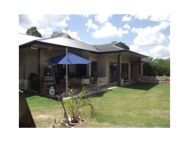 24 George Street, Helidon QLD 4344