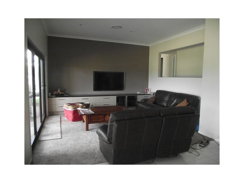 24 George Street, Helidon QLD 4344