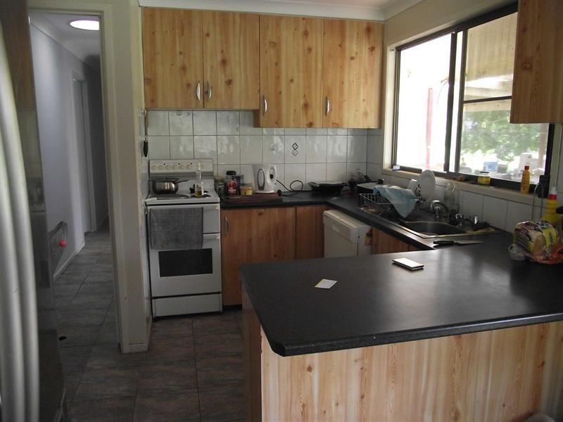 80 Penderests Road, Murphys Creek QLD 4352