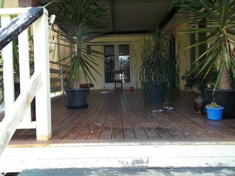 62 East Street, Esk QLD 4312