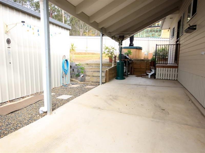 44 Elizabeth Street, Esk QLD 4312