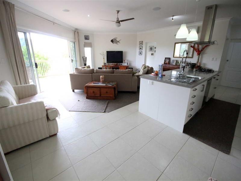 44 Elizabeth Street, Esk QLD 4312