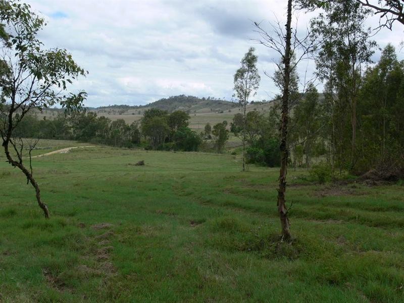 113 Chaille Road, Esk QLD 4312