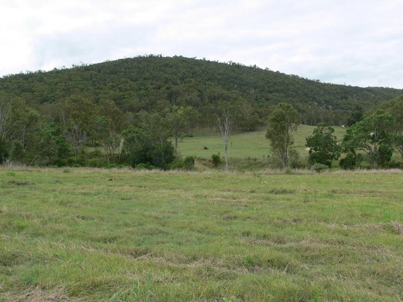 113 Chaille Road, Esk QLD 4312