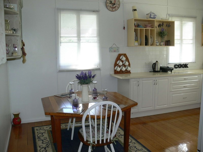 55 Ipswich Street, Esk QLD 4312