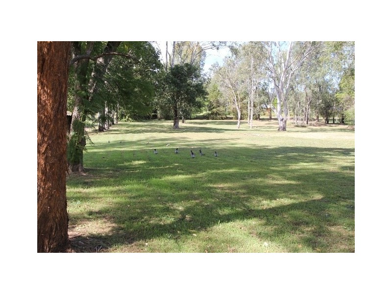 272 Esk Hampton Road, Esk QLD 4312