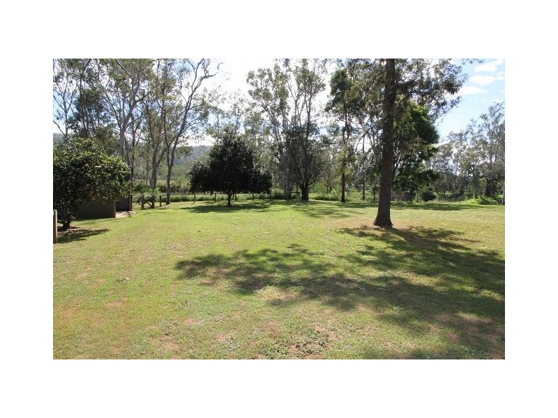 272 Esk Hampton Road, Esk QLD 4312