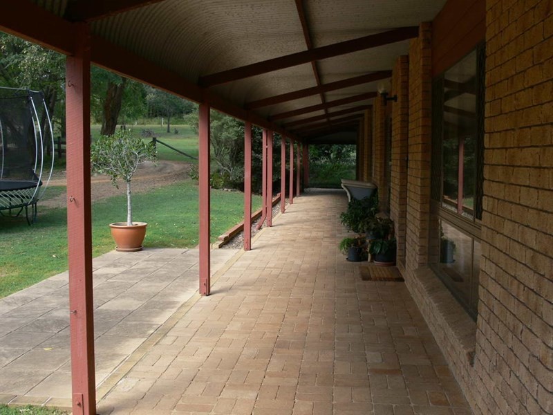 272 Esk Hampton Road, Esk QLD 4312