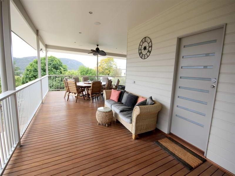 44 Elizabeth Street, Esk QLD 4312