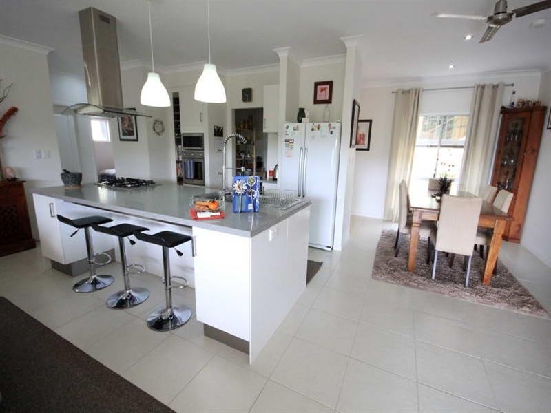 44 Elizabeth Street, Esk QLD 4312