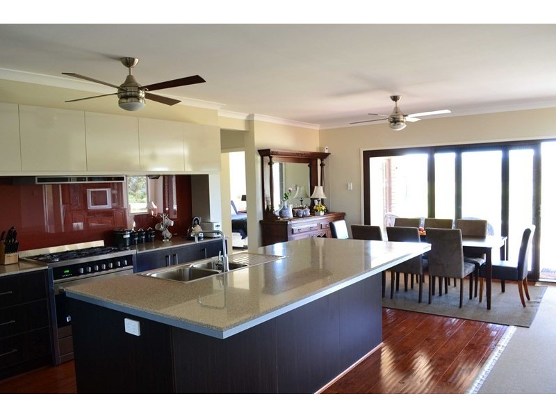 252 Buaraba Creek Road, Buaraba QLD 4311