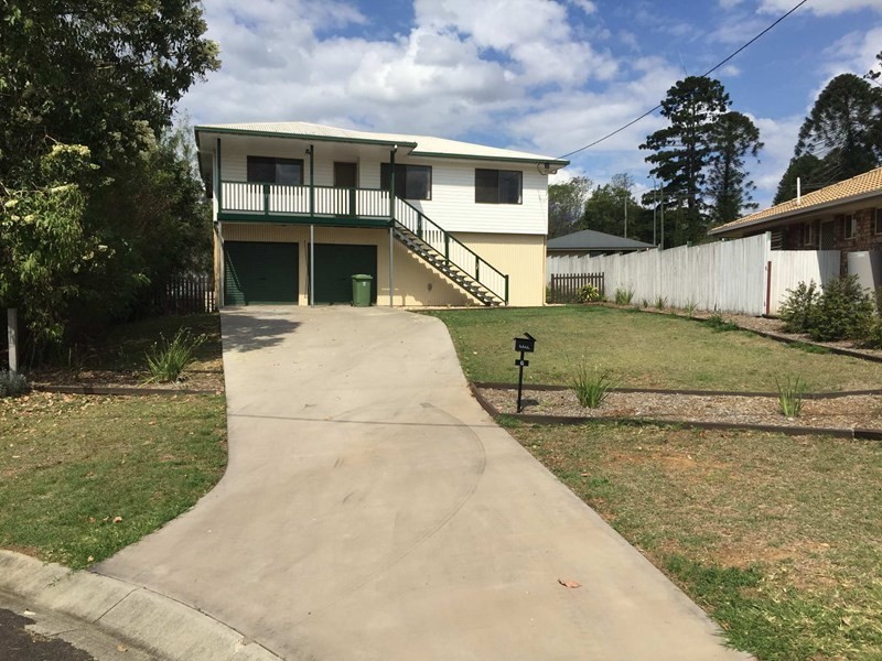 6 Kelly Court, Esk QLD 4312