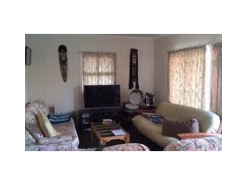 31 Mack Street, Esk QLD 4312