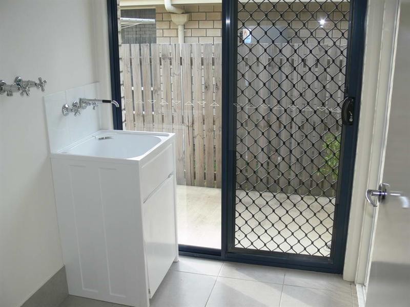 35 Middle Street, Esk QLD 4312