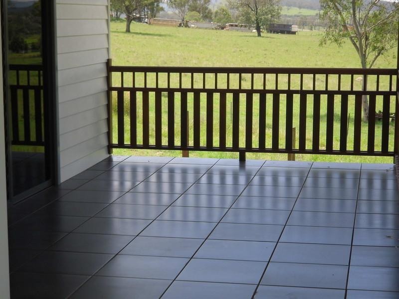24 Jelica Place, Esk QLD 4312