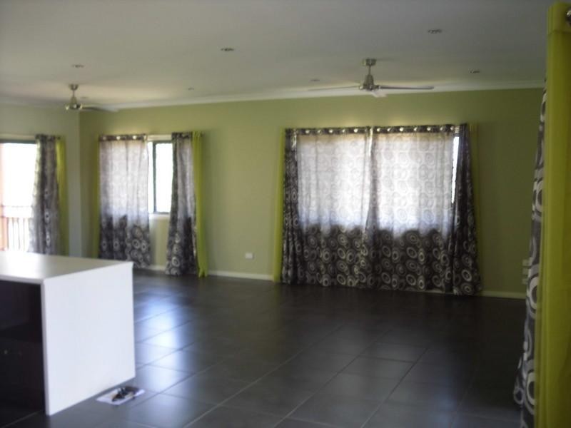 24 Jelica Place, Esk QLD 4312