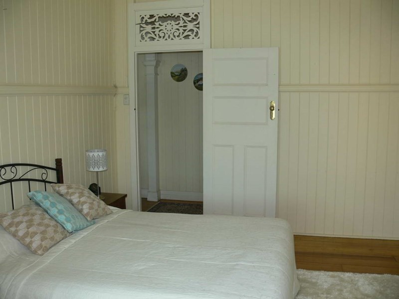 2 Mack Street, Esk QLD 4312