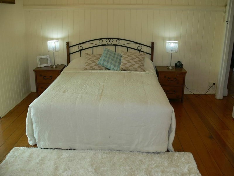 2 Mack Street, Esk QLD 4312