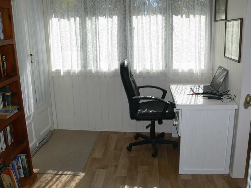 2 Mack Street, Esk QLD 4312