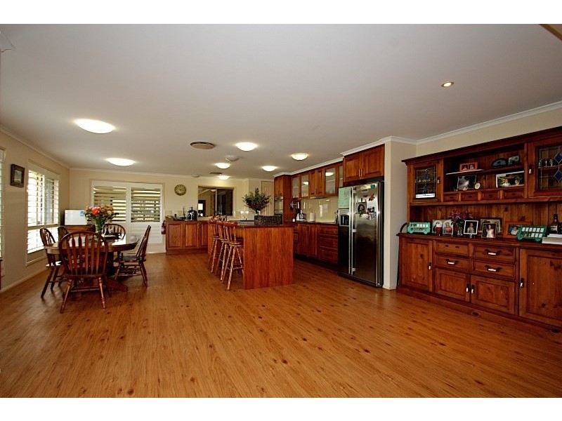 Wivenhoe Pocket QLD 4306