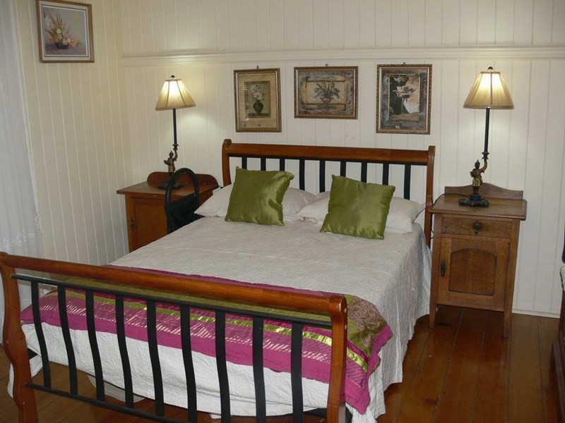 2 Mack Street, Esk QLD 4312