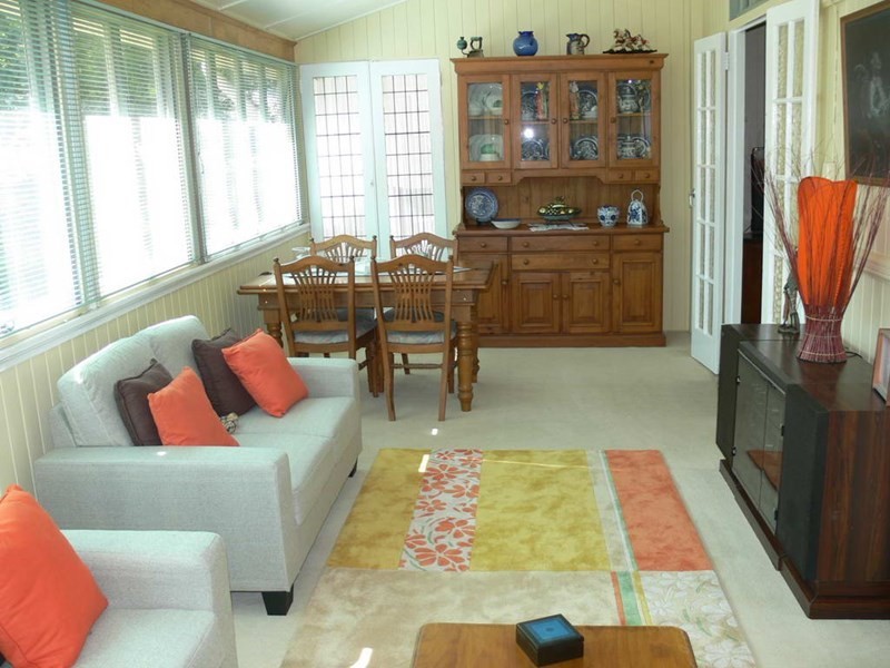 2 Mack Street, Esk QLD 4312