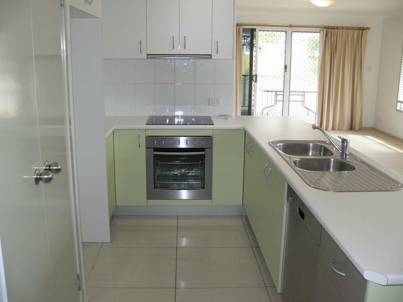 3 Edward Street, Esk QLD 4312