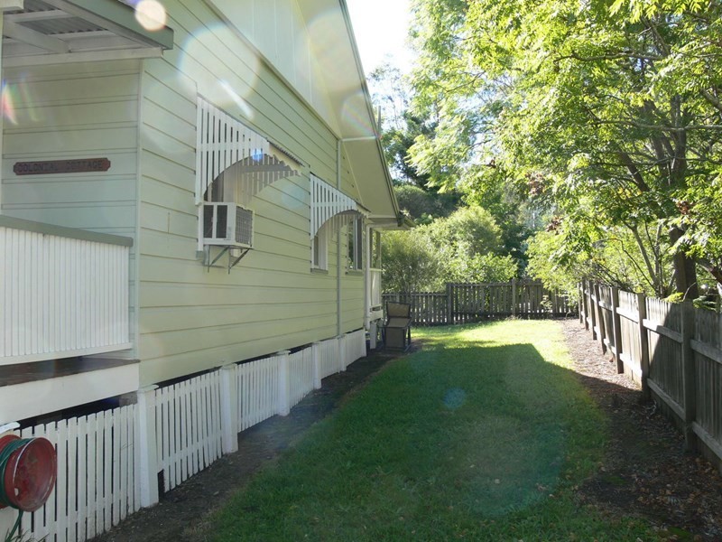 55 Ipswich Street, Esk QLD 4312