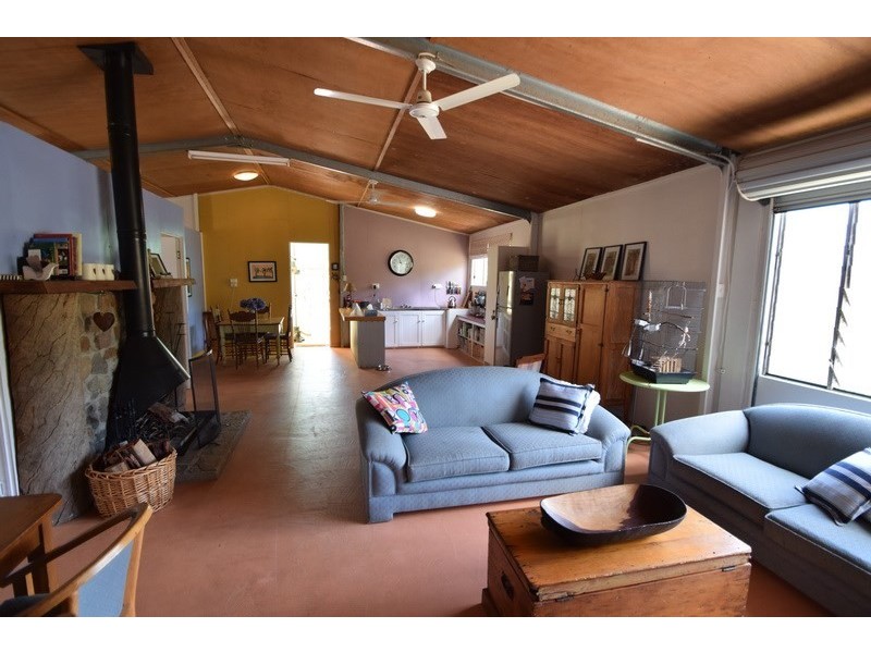 2774 Esk Gatton Road, Mount Hallen QLD 4312