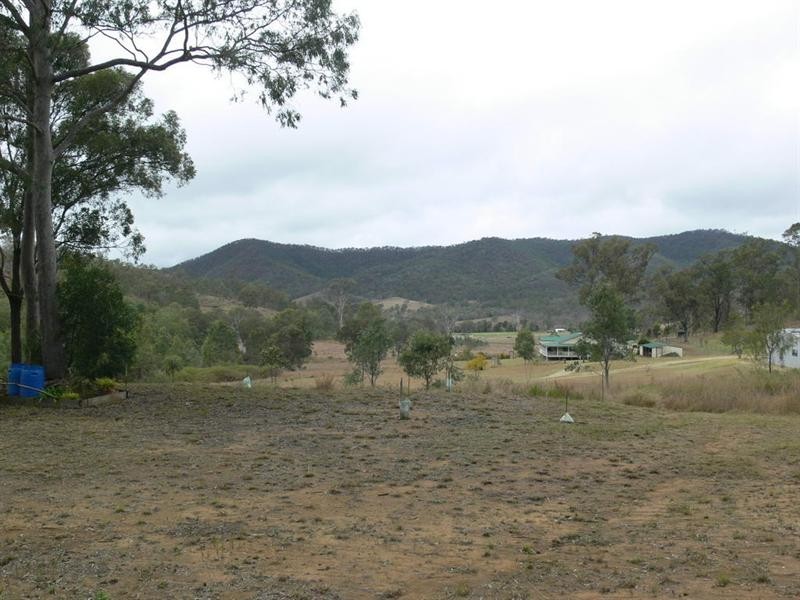 2241 Esk Crows Nest Road, Eskdale QLD 4312