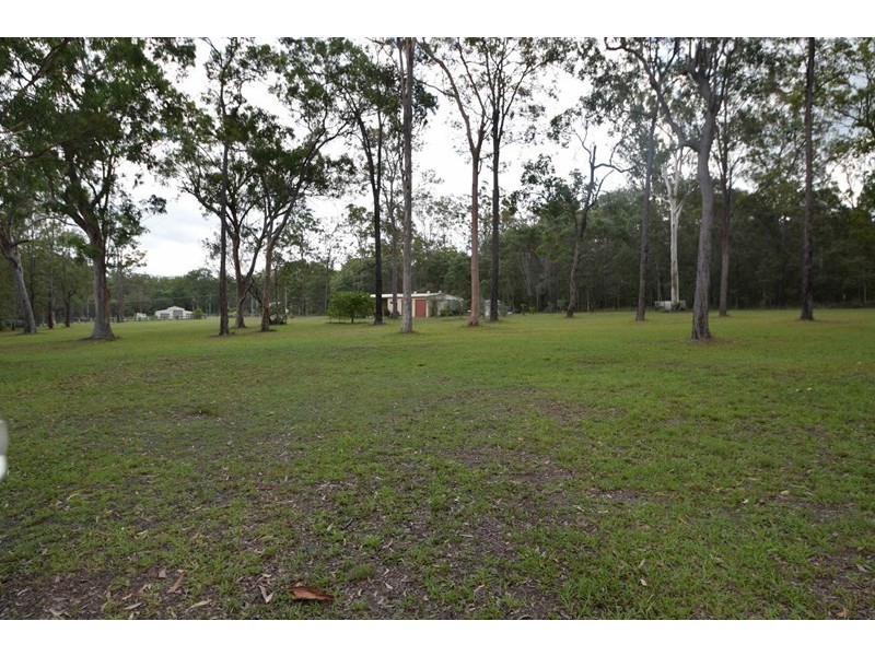 88 Windsor Drive, Mount Hallen QLD 4312