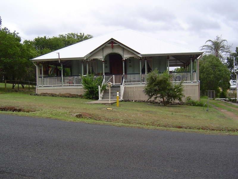 53 Highland Street, Esk QLD 4312