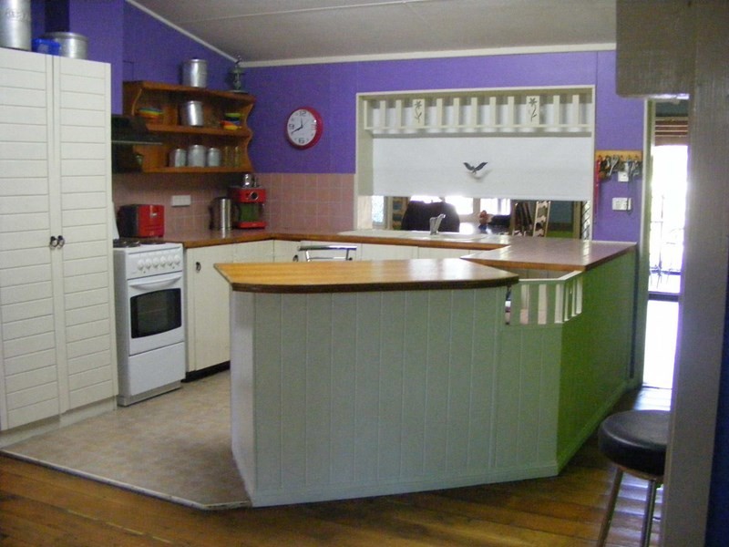 33 Cedar Avenue, Esk QLD 4312