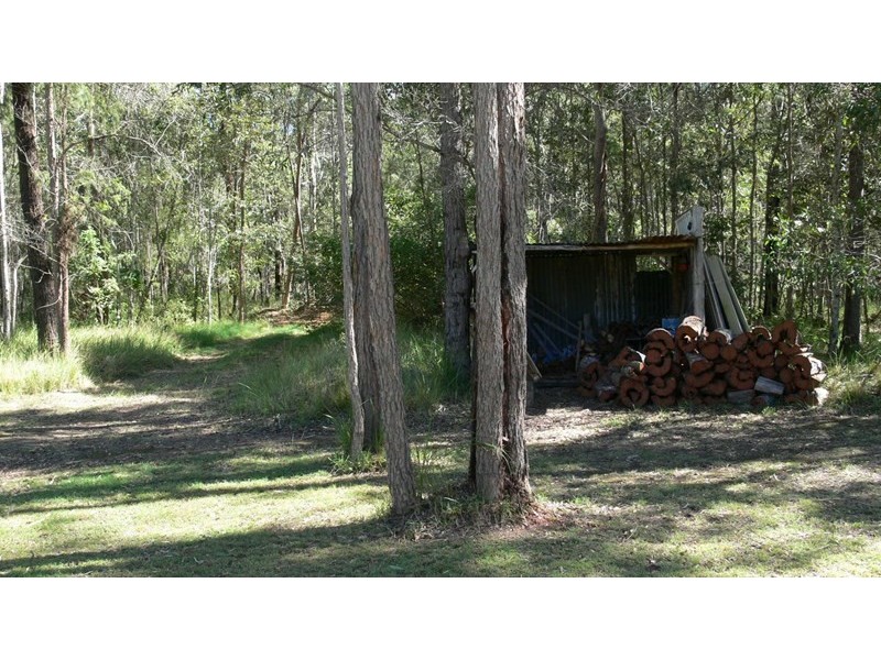 42 Buckingham Court, Mount Hallen QLD 4312