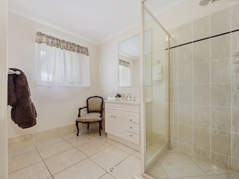 72 Mahons Road, Coominya QLD 4311