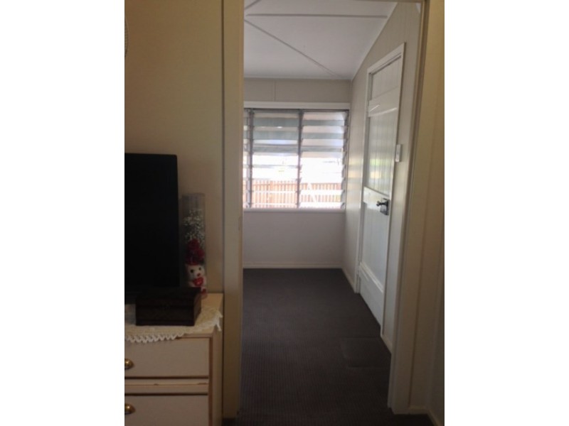 36 South Street, Esk QLD 4312