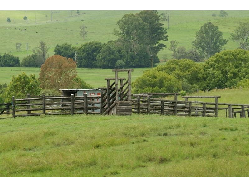 703 Mount Kilcoy Road, Mount Kilcoy QLD 4515