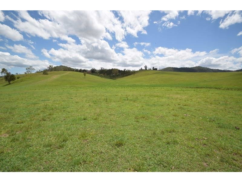703 Mount Kilcoy Road, Mount Kilcoy QLD 4515