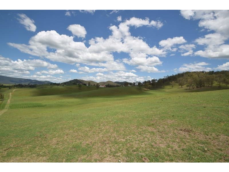 703 Mount Kilcoy Road, Mount Kilcoy QLD 4515