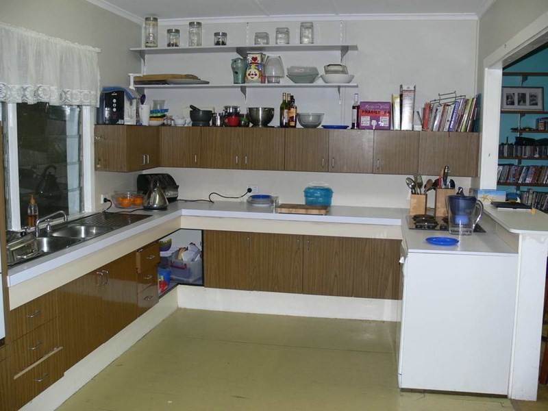 86 Middle Street, Esk QLD 4312