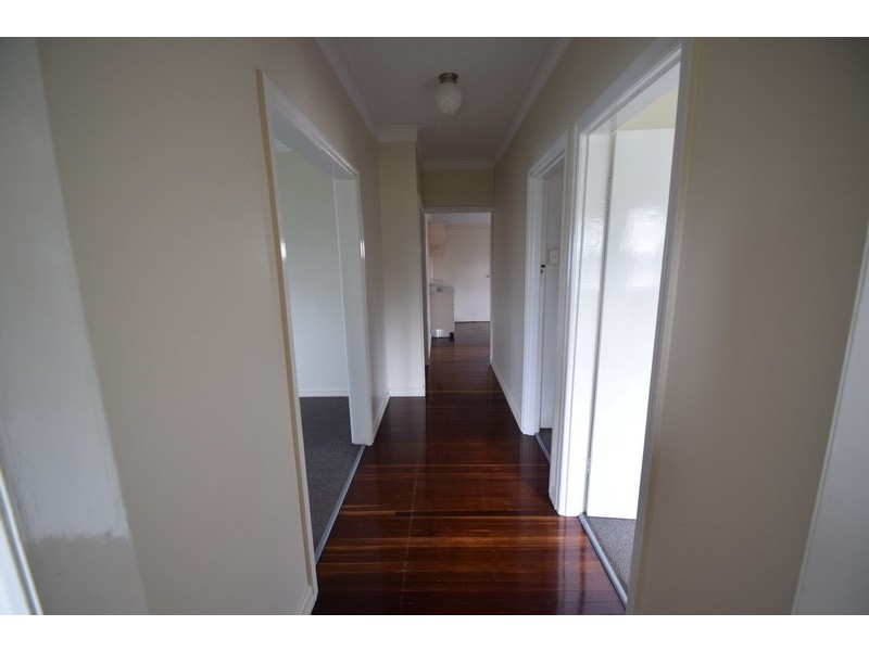 24 Short Street, Esk QLD 4312