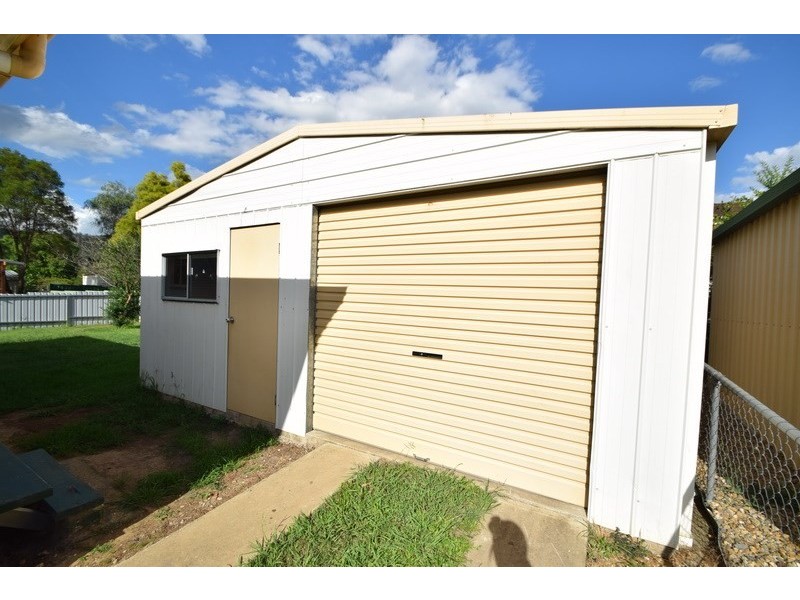 24 Short Street, Esk QLD 4312