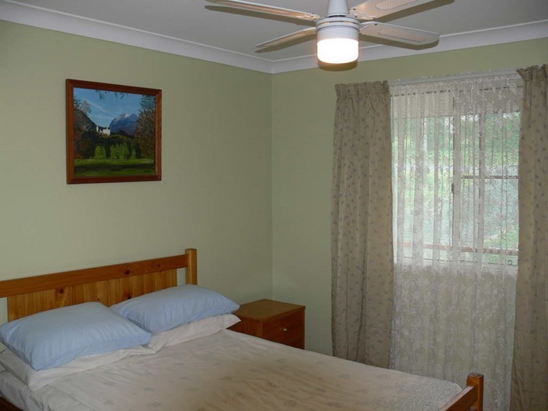 22 Mack Street, Esk QLD 4312