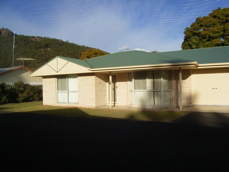 5/3 Adelaide Street, Esk QLD 4312