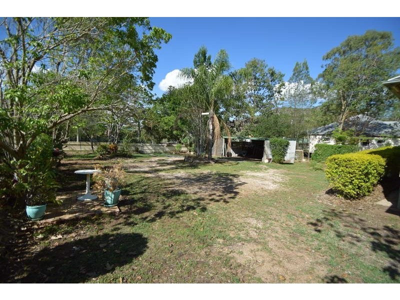 2 Mack Street, Esk QLD 4312