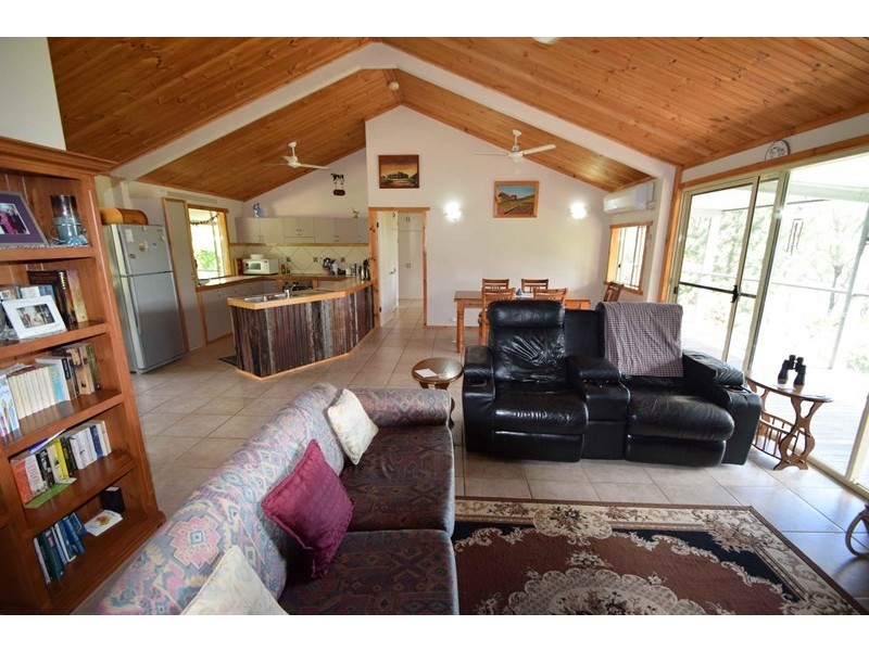 1623 Esk Crows Nest Road, Biarra QLD 4313